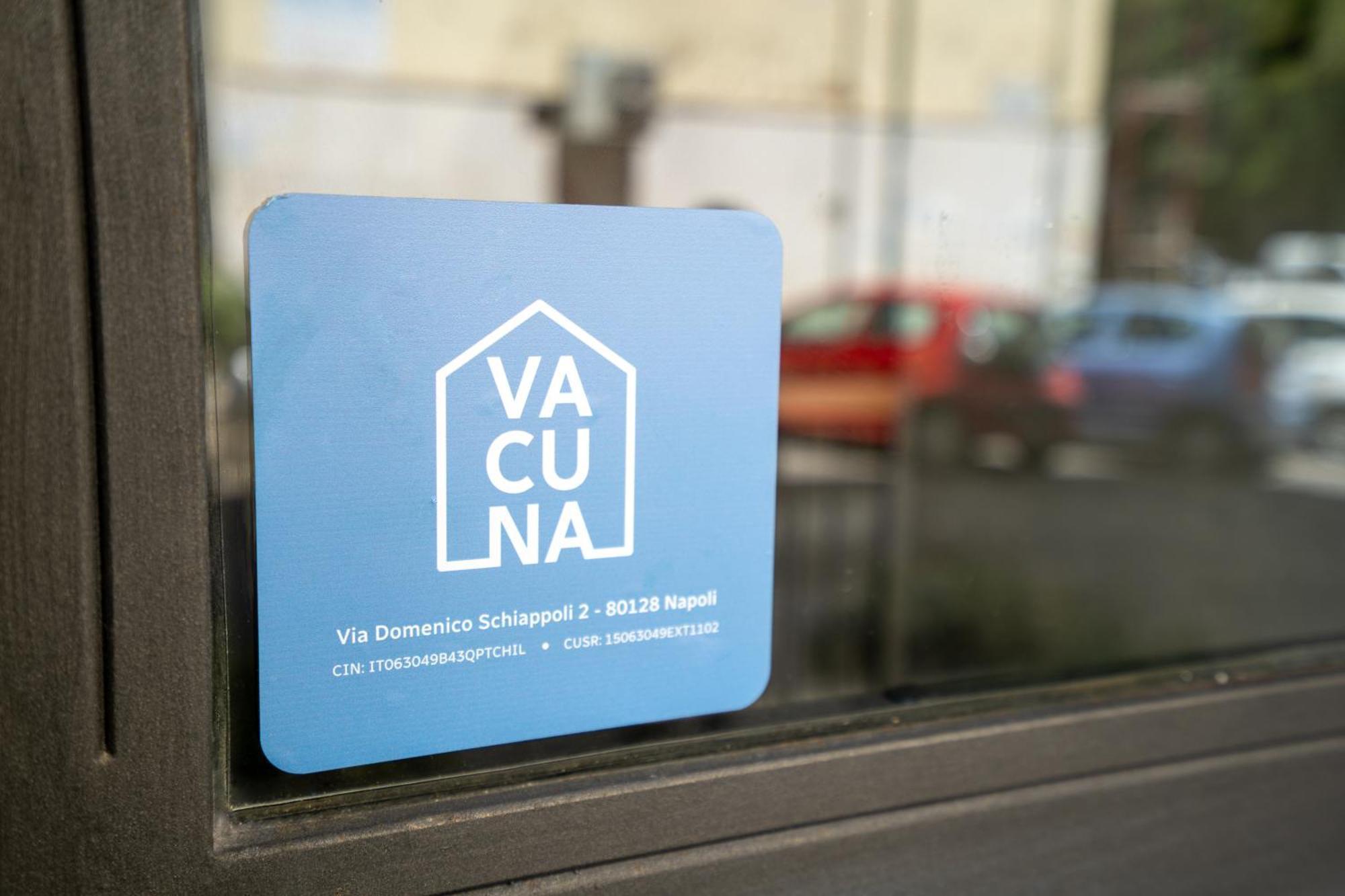 Vacuna Pleasant Rooms 那不勒斯 外观 照片